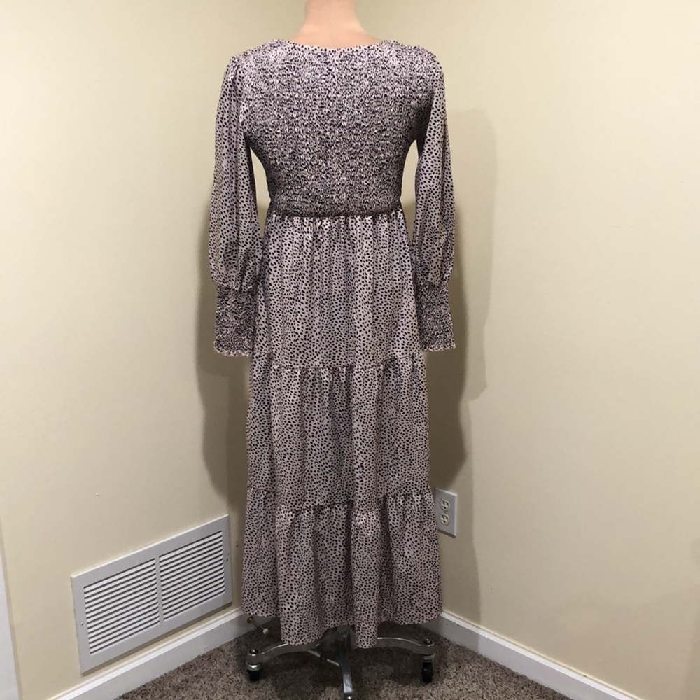 Francesca’s Collection Maxi Dress Size Medium Beige Cheetah Animal Print - Picture 5 of 9